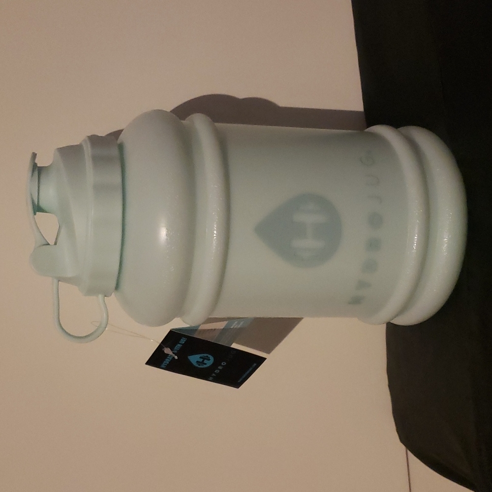 Beryl Hydrojug
